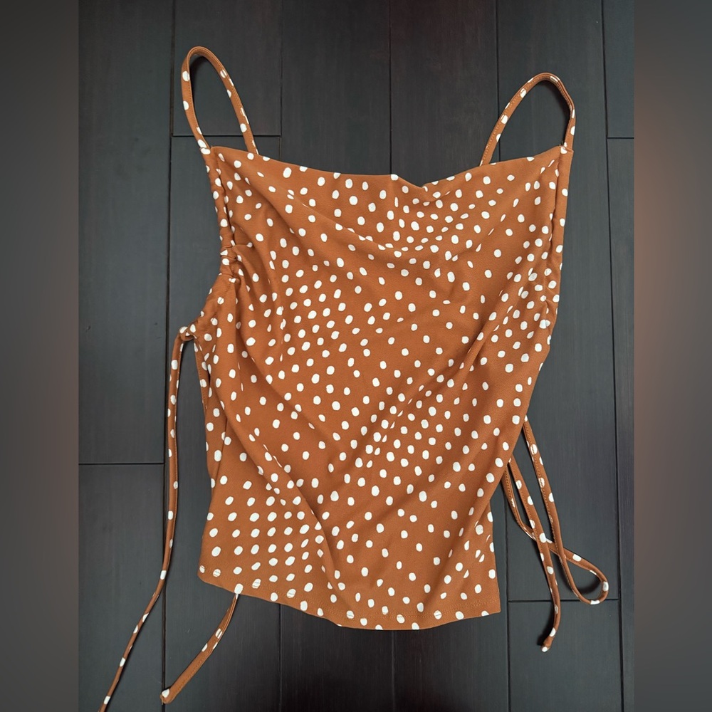 Women’s tank top orange size small